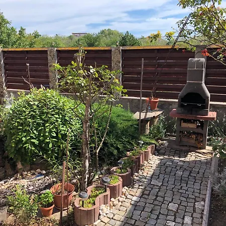 Casa Evy Gazde/Camere de închiriat *